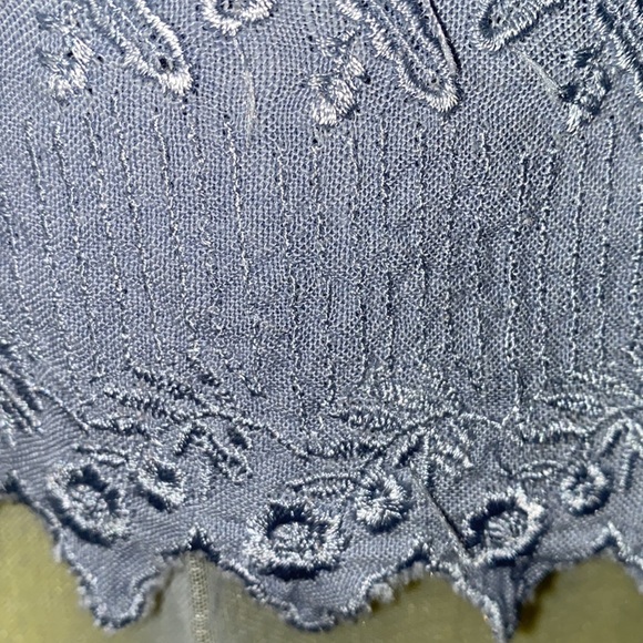 VAN HUESEN LINEN/VISCOSE BLUE BUTTON-DOWN  EMBROIDERED TANK SZ M - Picture 8 of 9